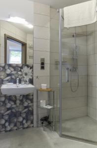 Kúpeľňa v ubytovaní Hotel Grey Spa + 23 fotografií