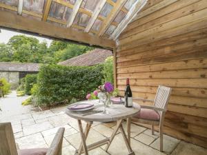 Gallery image of Cow Drove Cottage in Salisbury