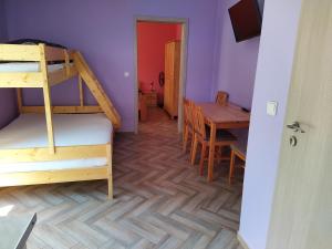 Postel nebo postele na pokoji v ubytování Apartments Klentnice U Mikulova