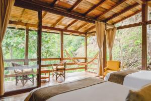 Gallery image of Piripe Wellness Lodge in Pacto
