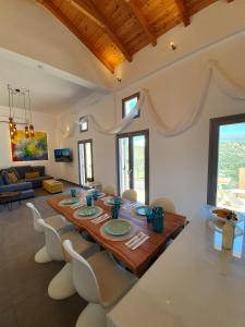 Gallery image of Villa Albatross in Sivota