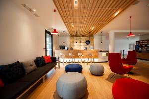 Holiday Inn Express - Arcachon - La Teste by IHG的休息区