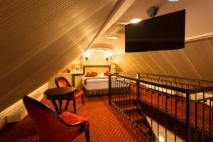 Gallery image of Hotel Dvorana in Karlovy Vary