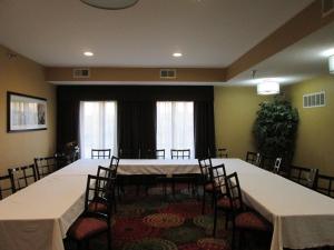 Gallery image of Holiday Inn Express Cloverdale - Greencastle, an IHG Hotel in Cloverdale