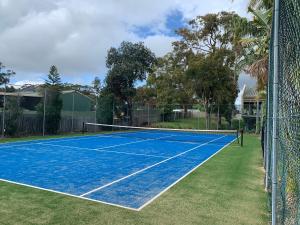 Gallery image of Carindale 13 large ground floor unit with pool and tennis court in Nelson Bay