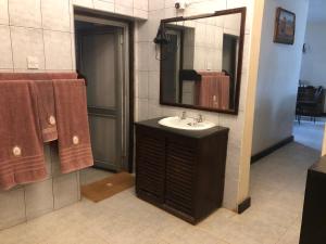 A bathroom at Impala Safari Lodge