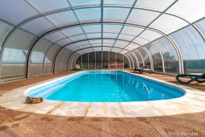 CAL PARENT – Casa “Vella” con piscina semi-climatizada y spa ...