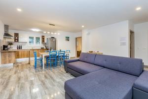 Kuchnia lub aneks kuchenny w obiekcie Holiday house TRANQUILLITY