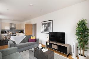 Posezení v ubytování homely – Central London Prestige Apartments Camden