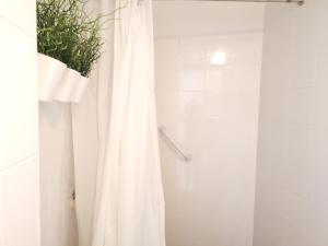 Ein Badezimmer in der Unterkunft Apartamento * Estudio Orobanca