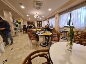Restaurace v ubytování Hotel Sabra