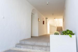 Fotografia z galérie ubytovania Stylish 3 Bedroom Apartment at the Heart of Nueva Andalucia Close to Centro Plaza v Marbelli