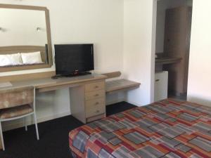 TV a/nebo společenská místnost v ubytování Nunawading Motor Inn