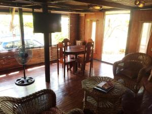 Gallery image of The Village House in Puerto Princesa City