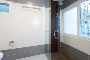 Koupelna v ubytování Sandy House Rawai