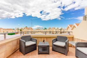 Balkón nebo terasa v ubytování Yucca Park, Lovely, quiet, 2 bedroom, 70m2, ocean pool view!