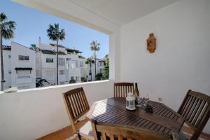 Balkón alebo terasa v ubytovaní Exceptional Beachfront Complex with Pool in Costalita, Estepona