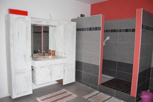 Bagno di La cense du vieux frêne
