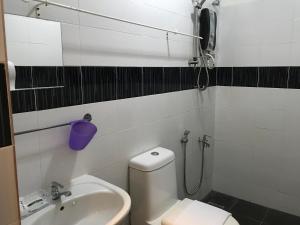 Koupelna v ubytování HL HOTEL Kota Bharu