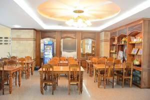 Restaurace v ubytování Submukda Phoomplace Hotel