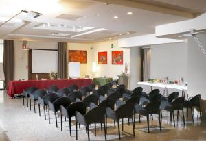 Poslovni prostori in/oz. konferenčna soba v nastanitvi Hotel Ristorante Alcide