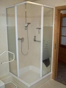Koupelna v ubytování Apartment Wuhrt + 38 fotografií