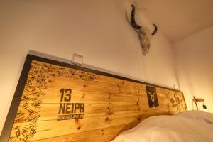 Ein Bett oder Betten in einem Zimmer der Unterkunft Pivní Hotel