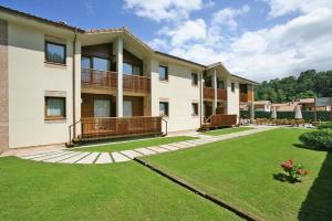 Photo de la galerie de l'établissement Apartamentos La Barzana, à Barro de Llanes