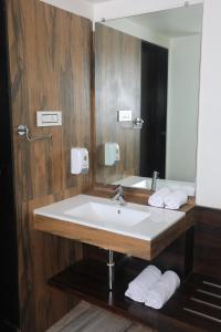 Gallery image of Hotel Planet Four in Lonavala