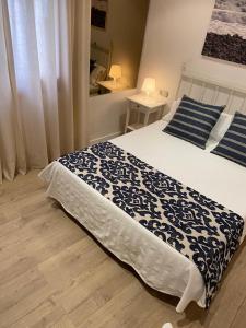 صورة لـ Hotel Ampolla Sol في إليامبويا