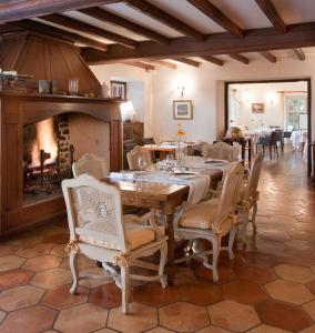 Coin salon dans l'établissement Auberge Ostapé