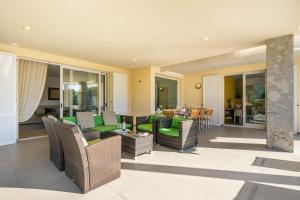 Posedenie v ubytovaní Villa Can Monxo By SunVillas Mallorca