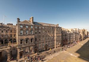 Nespecifikovaný výhled na destinaci Edinburgh nebo výhled na město při pohledu z apartmánu