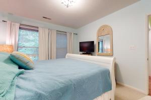 Postel nebo postele na pokoji v ubytování Sea Colony - 23005 Tall Timber + 42 fotografií