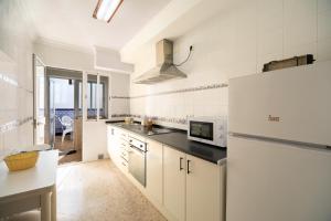 Küche/Küchenzeile in der Unterkunft Apartamento Conil Centro