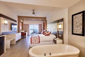 Posezení v ubytování Riu Palace Costa Mujeres - All Inclusive