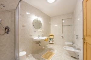 Bagno di Hotel Garni Angerer