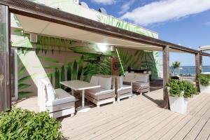 A balcony or terrace at Georgioupolis Beach Hotel