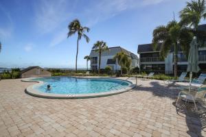 Swimmingpoolen hos eller tæt på Mariner Pointe #542