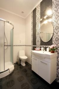 Hotel Litera tesisinde bir banyo