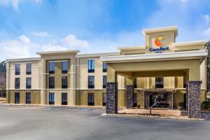 a rendering of the front of a cranriott hotel at Comfort Inn Acworth - Kennesaw Northwest in Acworth