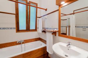Salle de bains dans l'établissement Mediterraneo Boutique Hotel