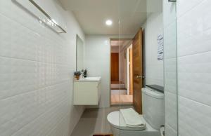 Koupelna v ubytování Areya Villa