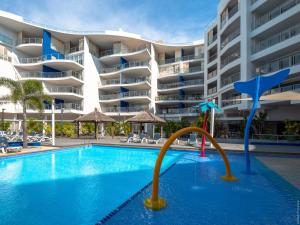Urangan2 BDR Apt WiFi Pool parking Spa Hervey Bay的相册照片