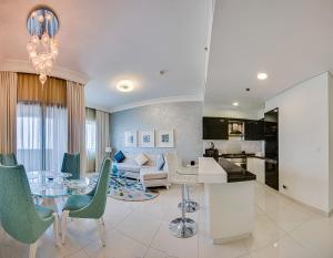 Gallery image of Remarkable apartment in Downtown near Dubai Mall in Dubai