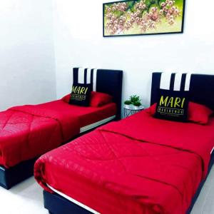 Ένα ή περισσότερα κρεβάτια σε δωμάτιο στο MARI Residence +12 φωτογραφίες