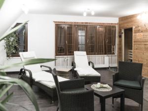 Posezení v ubytování Naturhotel Schloss Kassegg