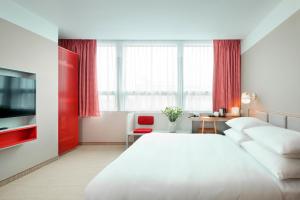 Postel nebo postele na pokoji v ubytování Hotel Altus Poznań Old Town - Destigo Hotels