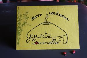 Conchez-de-Béarnyourtes coccinelles的相册照片