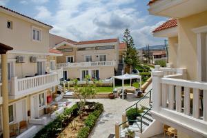Fotografie z fotogalerie ubytování Jo An Beach Hotel v destinaci Adelianos Kampos